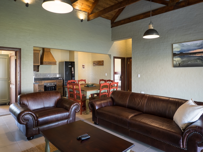 Open plan kitchen, dining area and lounge